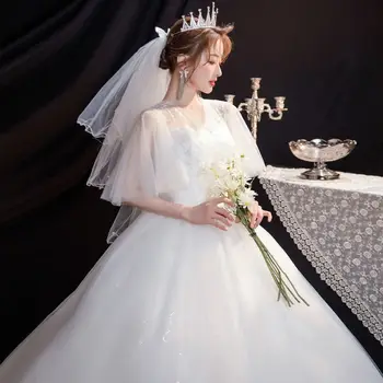 Основное свадебное платье корейской версии невесты с короткими рукавами, тонкое кружевное простое платье с V-образным вырезом, покрывающее руку свадебной фатой для отправки фаты - Изображение 1  